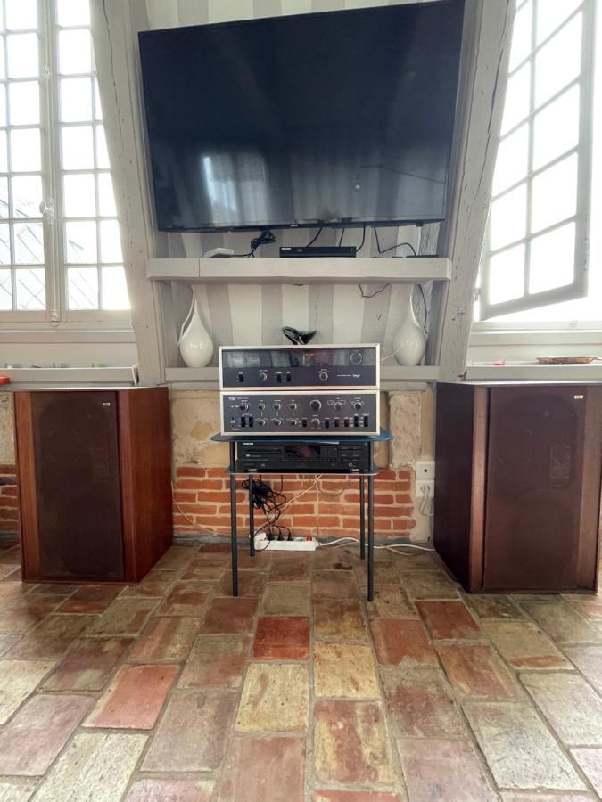 Le Loft Du Homard Bleu - Entre Ciel Et Mer - Free Parking 500M Honfleur Ngoại thất bức ảnh